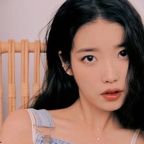 明星网红抹脸图片女头像,揭秘明星抹脸图片背后的美丽秘诀”