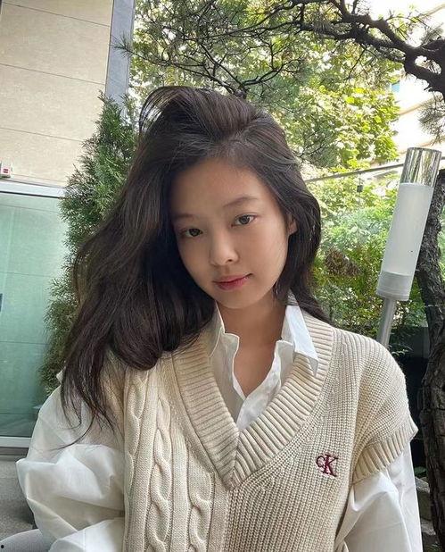 明星网红穿马甲图片女,揭秘时尚圈新潮流