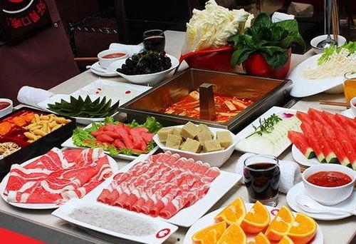五一吃瓜今日吃瓜必吃海底捞,海底捞，吃瓜必尝的火锅盛宴