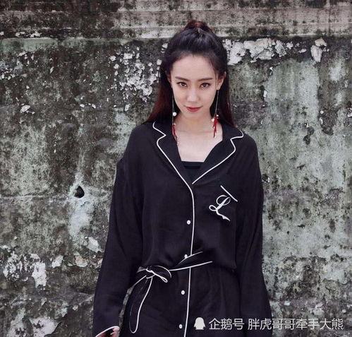 明星网红凳子图片高清壁纸