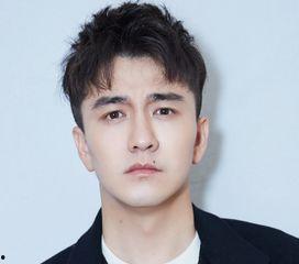 梨型脸明星网红男,网红男生的时尚面孔解析