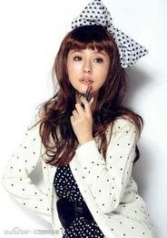 女明星网红风格有哪些,揭秘女明星网红的独特风格魅力