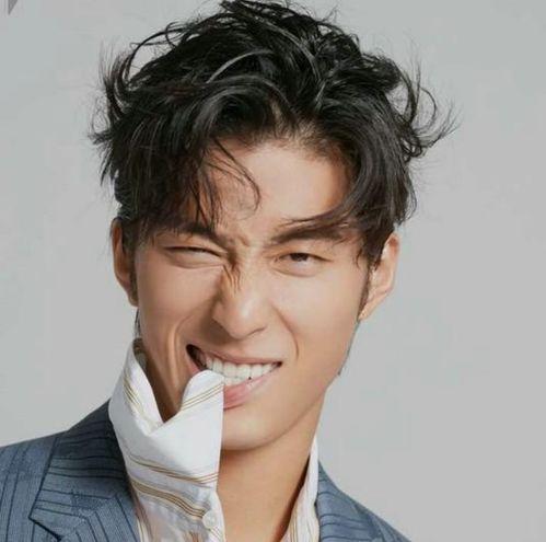 拿明星网红做头像的人,揭秘明星网红头像背后的故事