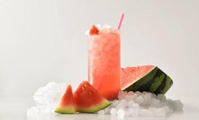 今日头条吃冰瓜,冰瓜解暑，今日头条带你感受清凉一夏