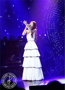 明星网红歌手同台竞唱