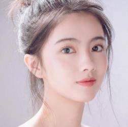 眼睛小的女明星网红,网红界的小巧佳人