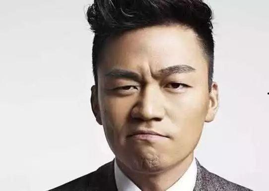 周杰伦明星网红图片,从音乐天王到网红偶像的华丽蜕变