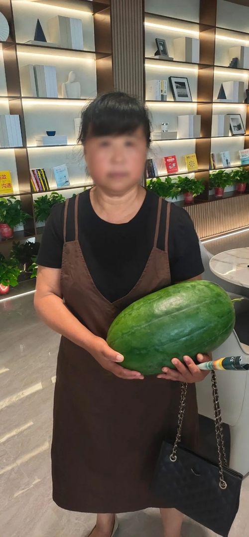 今日份大瓜,娱乐圈重磅爆料，揭秘明星幕后真相