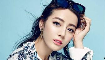 明星网红何小红简介资料,网红明星的璀璨人生